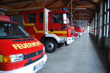 Fahrzeughalle